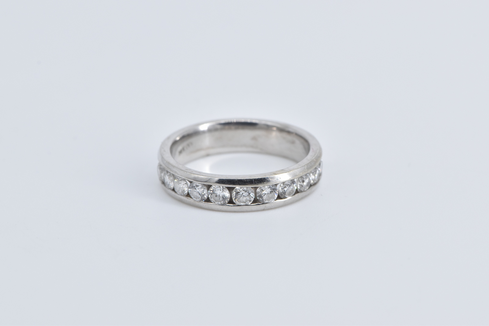 14K 1.00 Ctw Natural Diamond Wedding Band White Gold Ring, Size 7