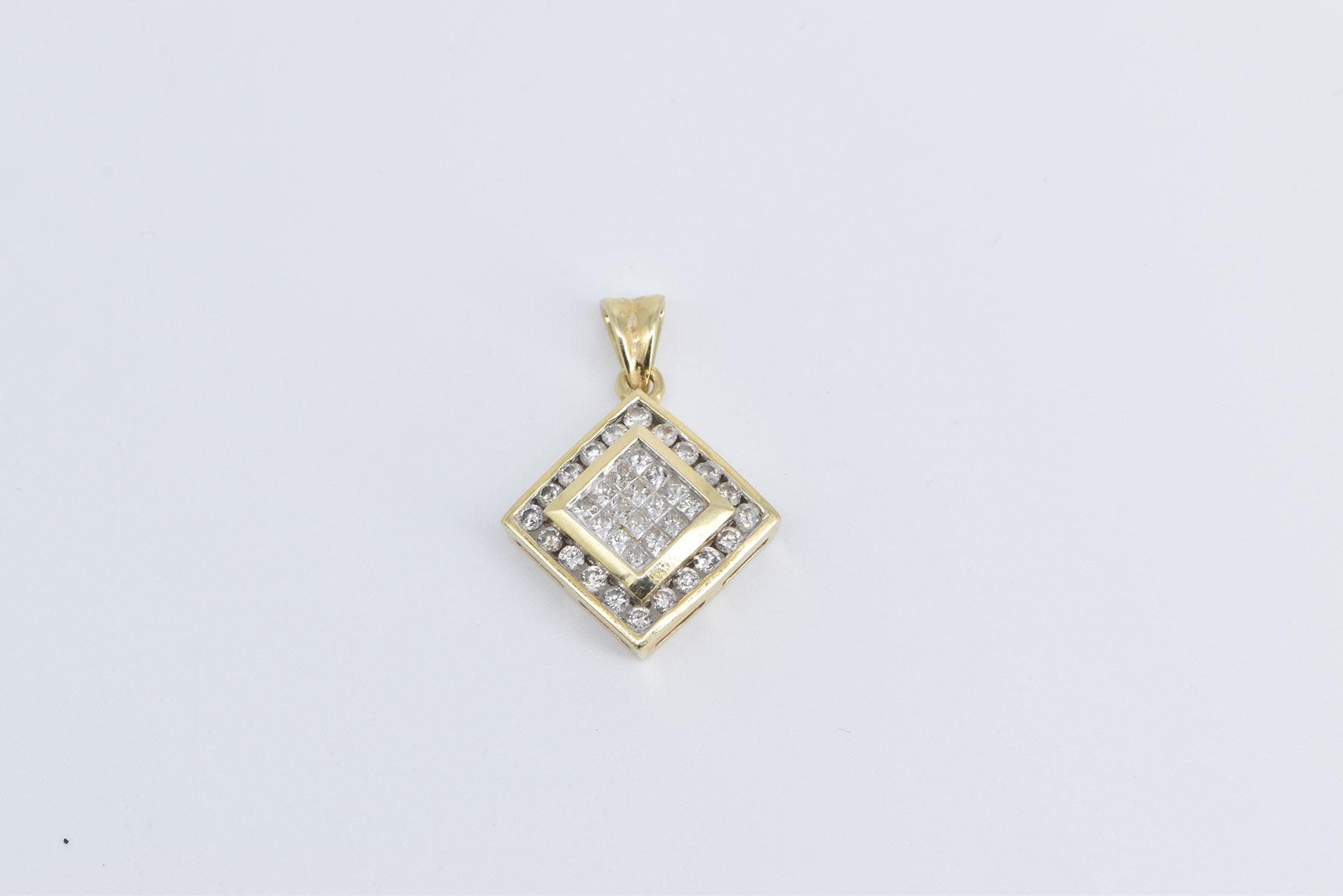 14K 1.00 Ctw Princess Natural Diamond Square Halo Yellow Gold Pendant
