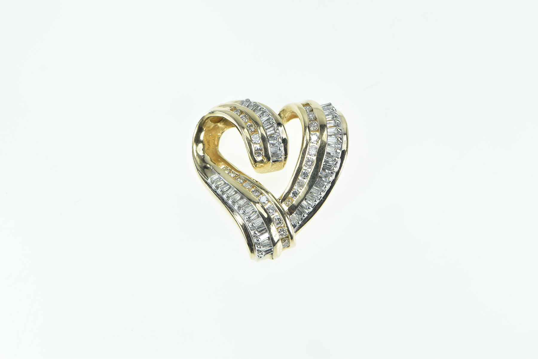 14K 1.30 Ctw Diamond Heart Loop Love Symbol Yellow Gold Pendant