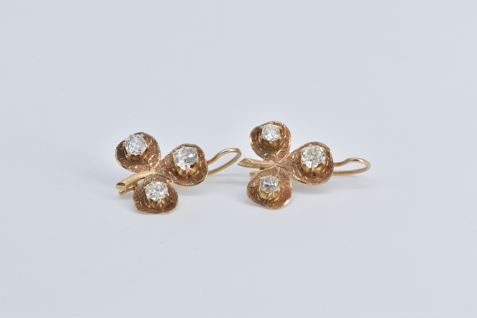 14K 1.50 Ctw OMC Natural Diamond Clover Dangle Yellow Gold Earrings