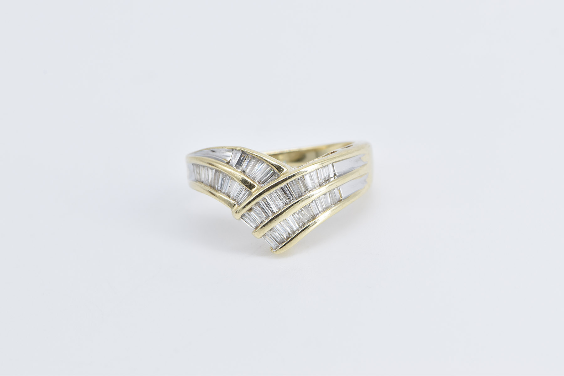 14K 1.70 Ctw Baguette Diamond Chevron Fashion Yellow Gold Ring, Size 5