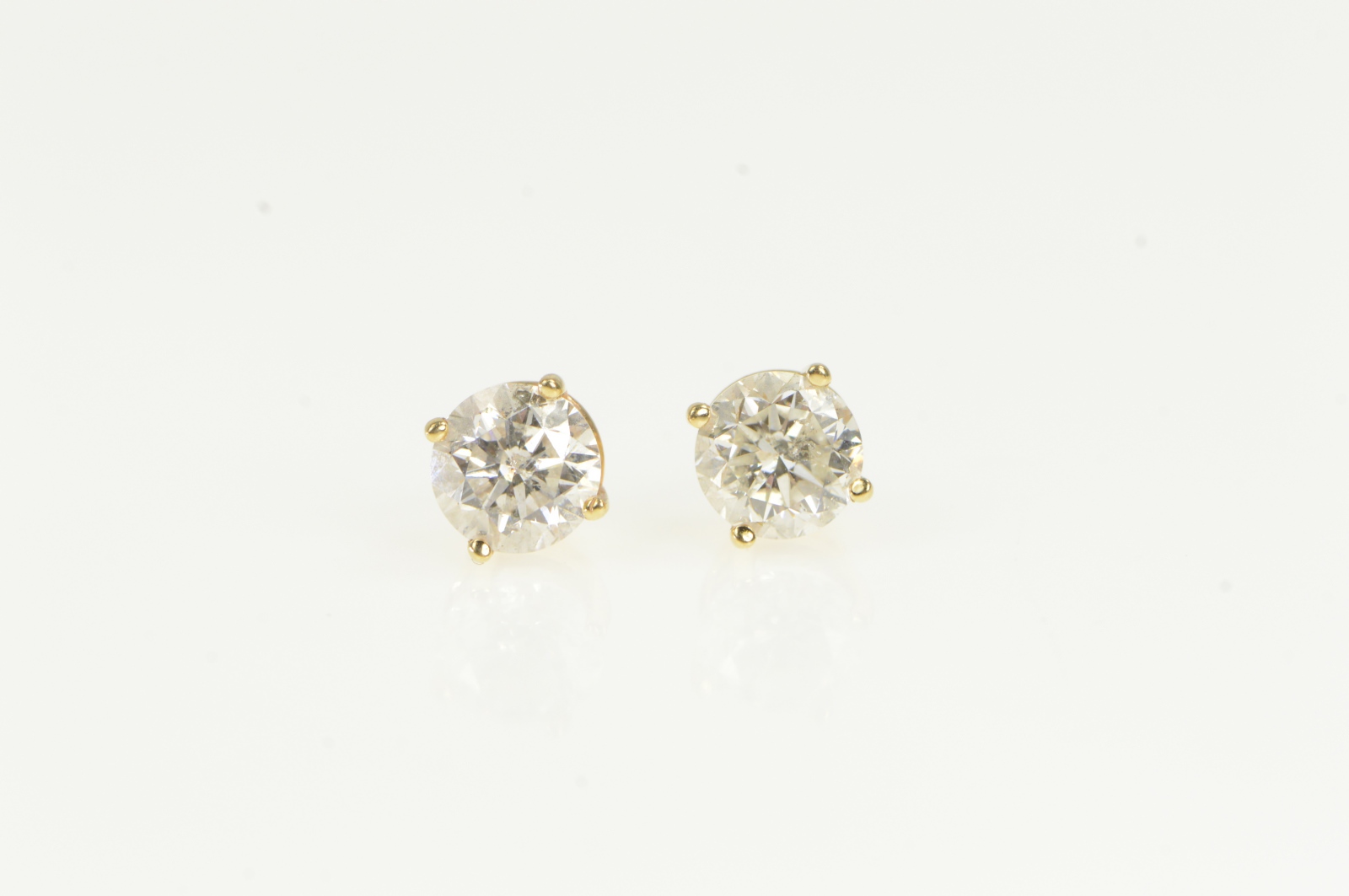 14K 1.75 Ctw Diamond Solitaire Classic Stud Yellow Gold Earrings, Size 8.5