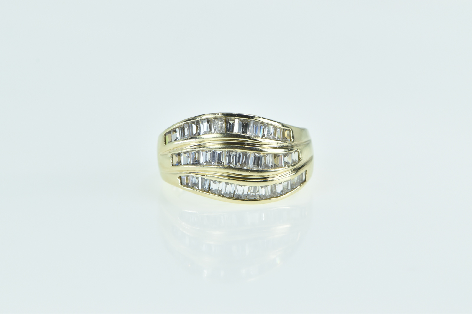 14K 1.80 Ctw Baguette Diamond Wavy Band Yellow Gold Ring, Size 6.25