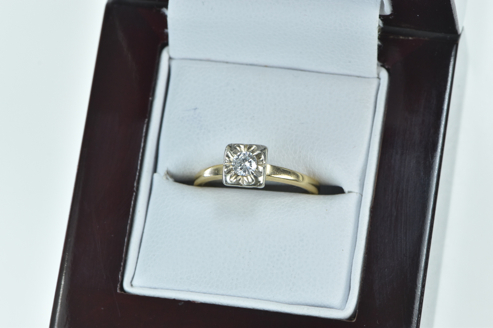 14K 1940's 0.17 Ct Diamond Solitaire Engagement White Gold Ring, Size 5