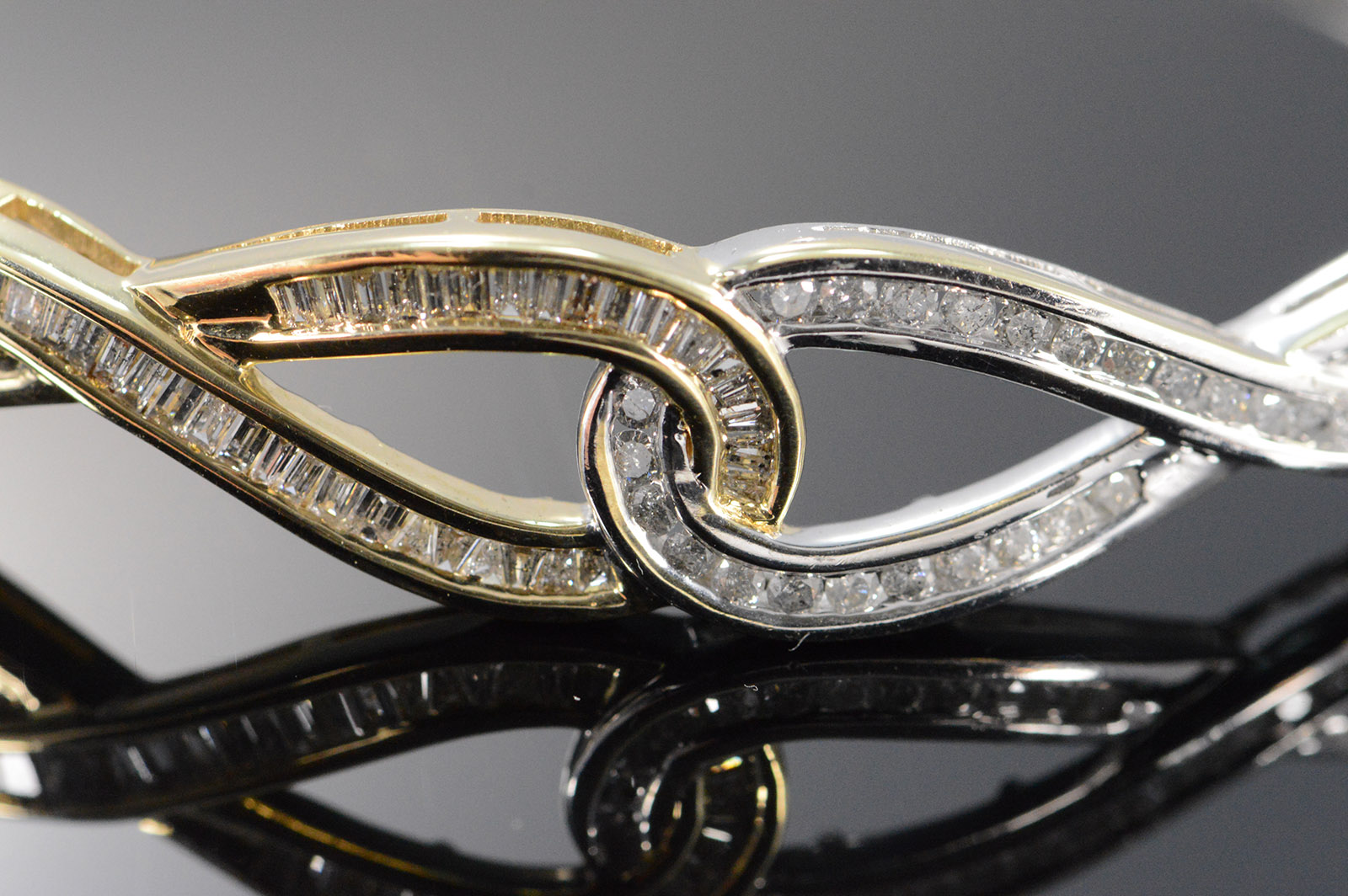 14K 1.98 Ctw Diamond Interlocking Bangle Yellow/White Gold Bracelet 2.3