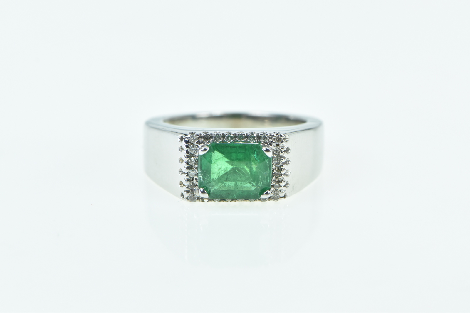 14K 1.98 Ctw Natural Emerald Diamond Halo Statement White Gold Ring, Size 6.75