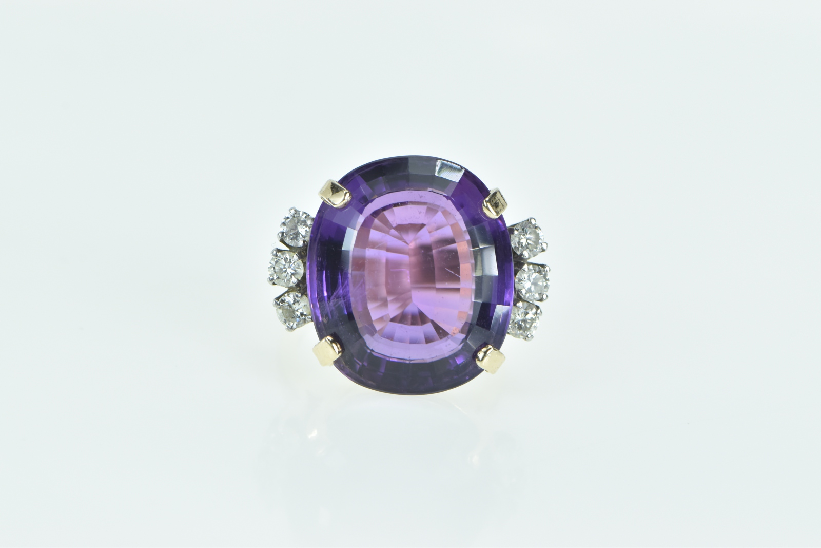 14K 22 Ctw Oval Amethyst Diamond Cocktail Yellow Gold Ring, Size 7.5
