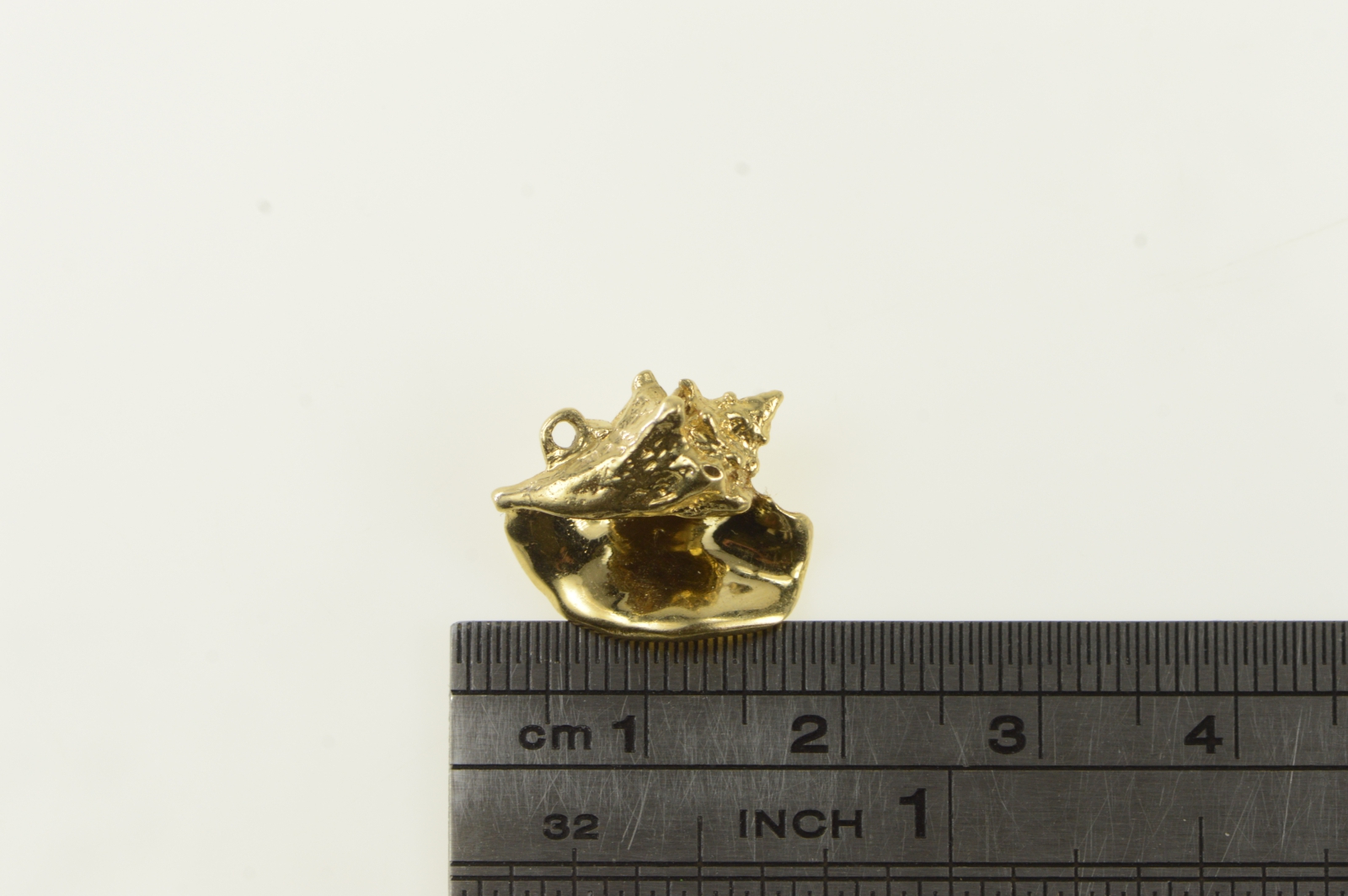 14K 3D Conch Shell Beach Ocean Motif Yellow Gold Charm/Pendant ...