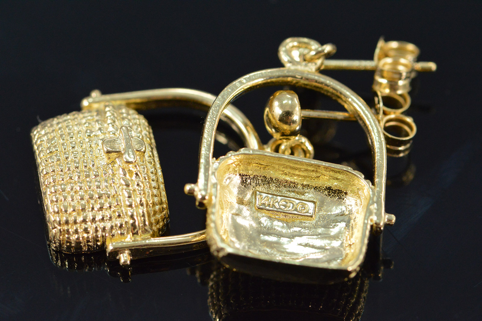 14k 5 6g Nantucket Basket Yellow Gold Earrings Property Room 14k 5 6g Nantucket Basket Yellow Gold Earrings