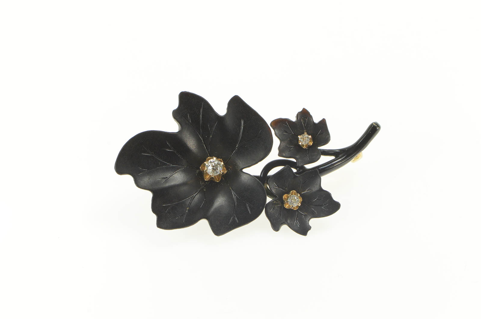 14K Black Bakelite Diamond Leaf Cluster Retro Yellow Gold Pin/Brooch