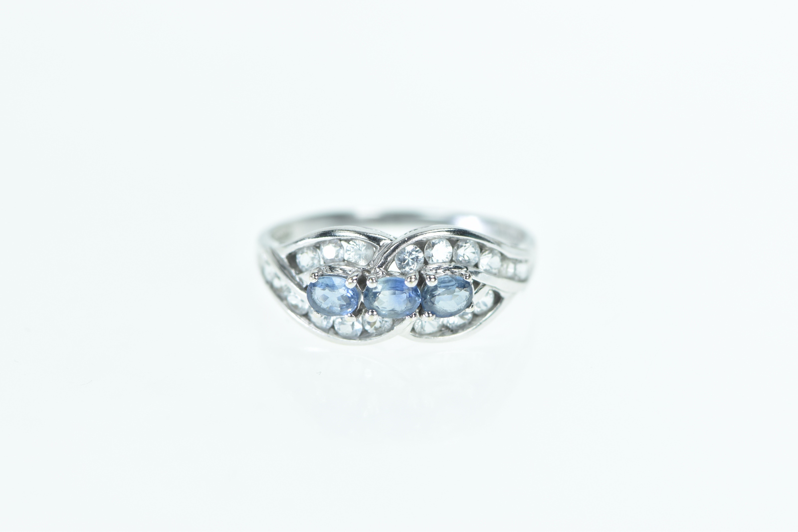 14K Blue & White Sapphire Twist Statement White Gold Ring, Size 9.25