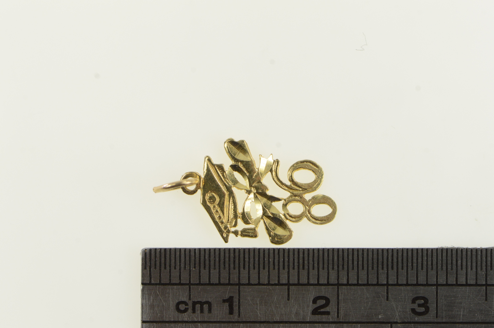 Graduation Cap1986 14K Class of 1986 Diploma Graduation Cap Yellow Gold Charm/Pendant ...