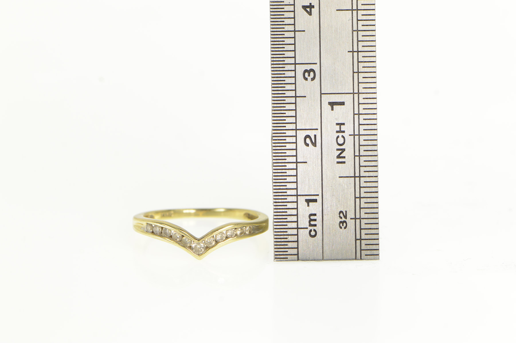 14K Diamond Chevron Contour Wedding Band Yellow Gold Ring, Size 7.5 ...