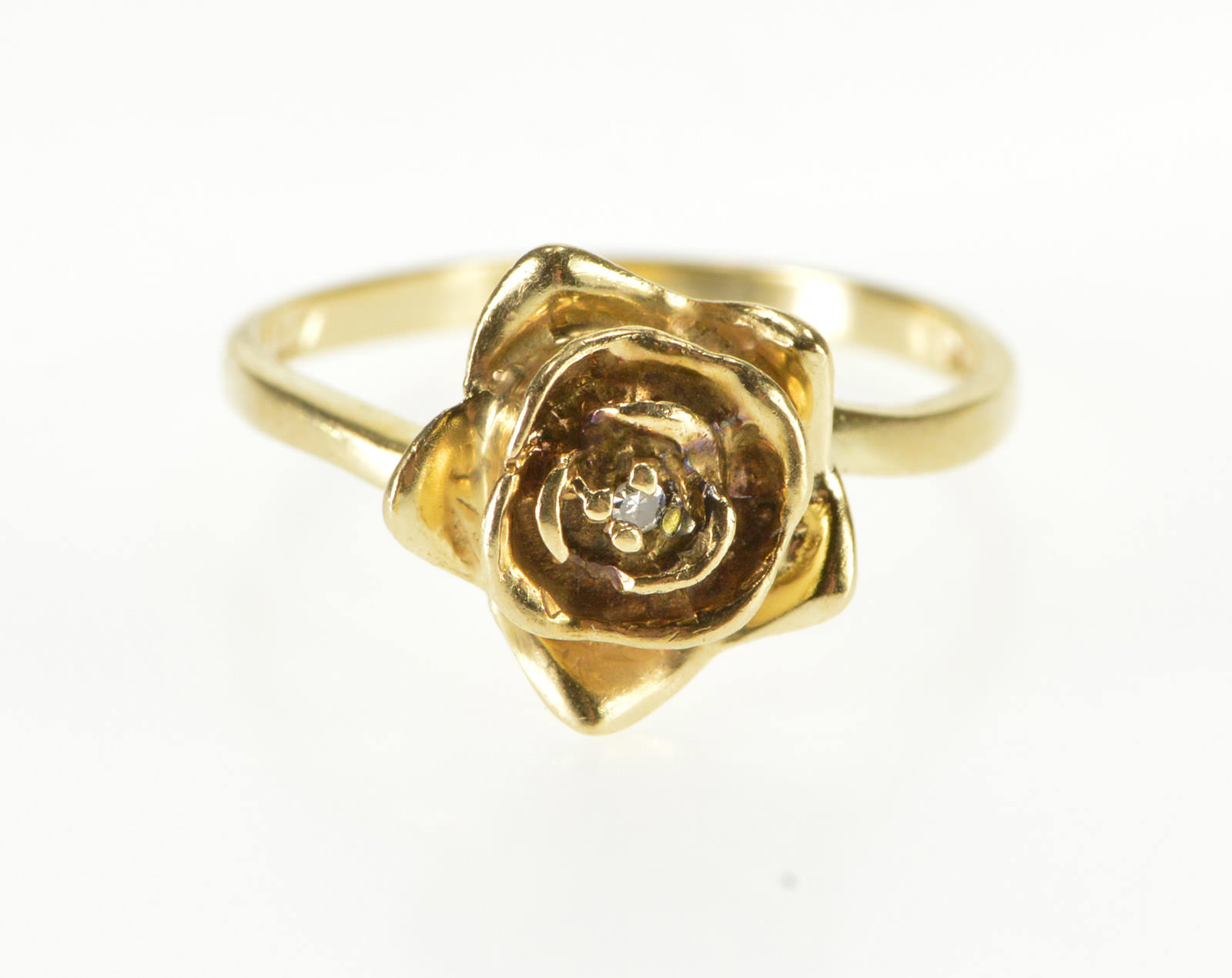 rose design gold ring