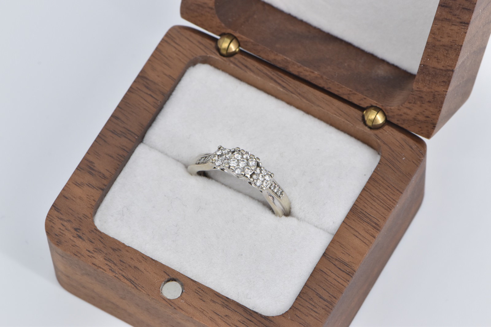 14K Diamond Round Cluster Engagement Promise White Gold Ring, Size 6