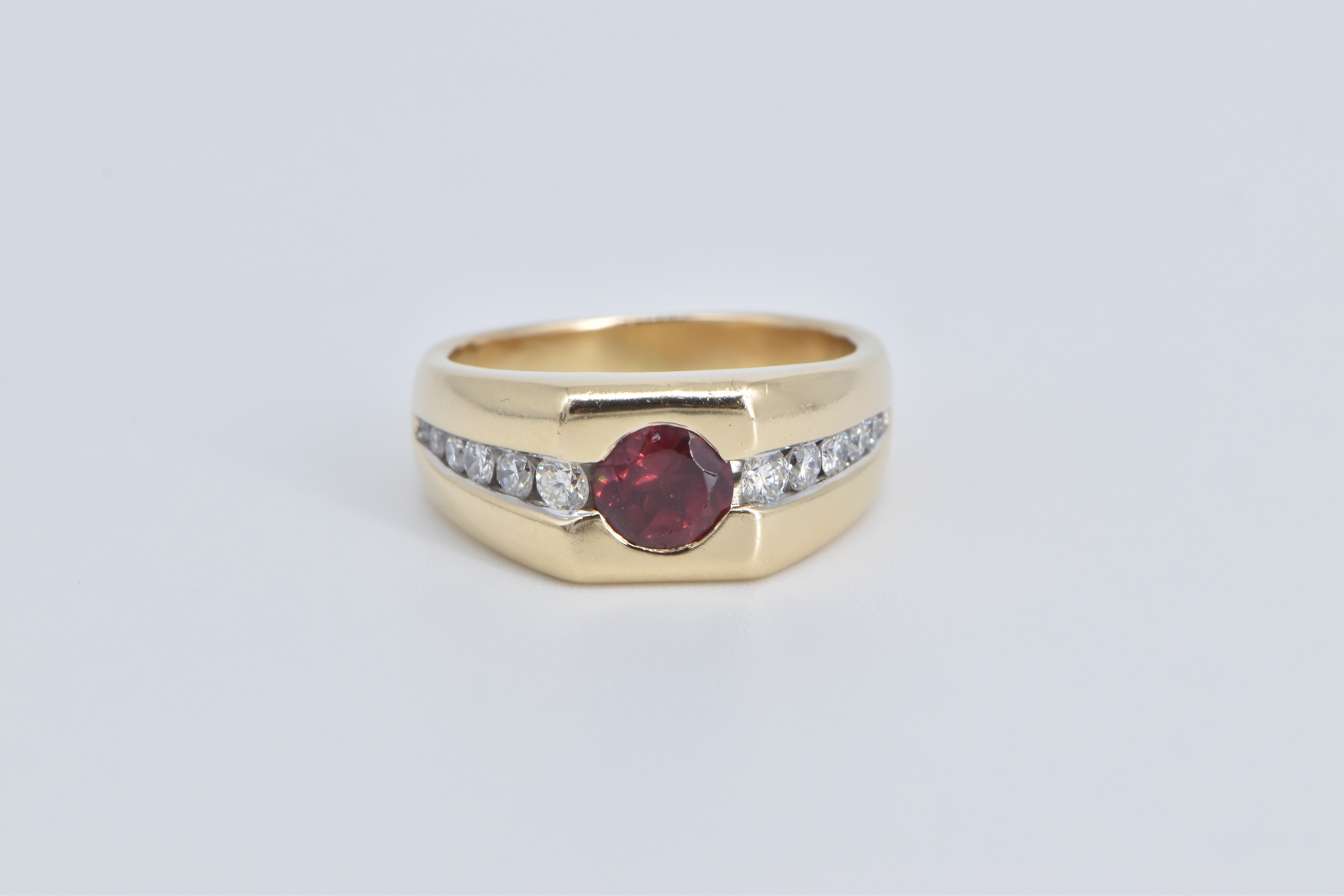 14K Garnet Diamond Vintage Ornate Statement Yellow Gold Ring, Size 7.5