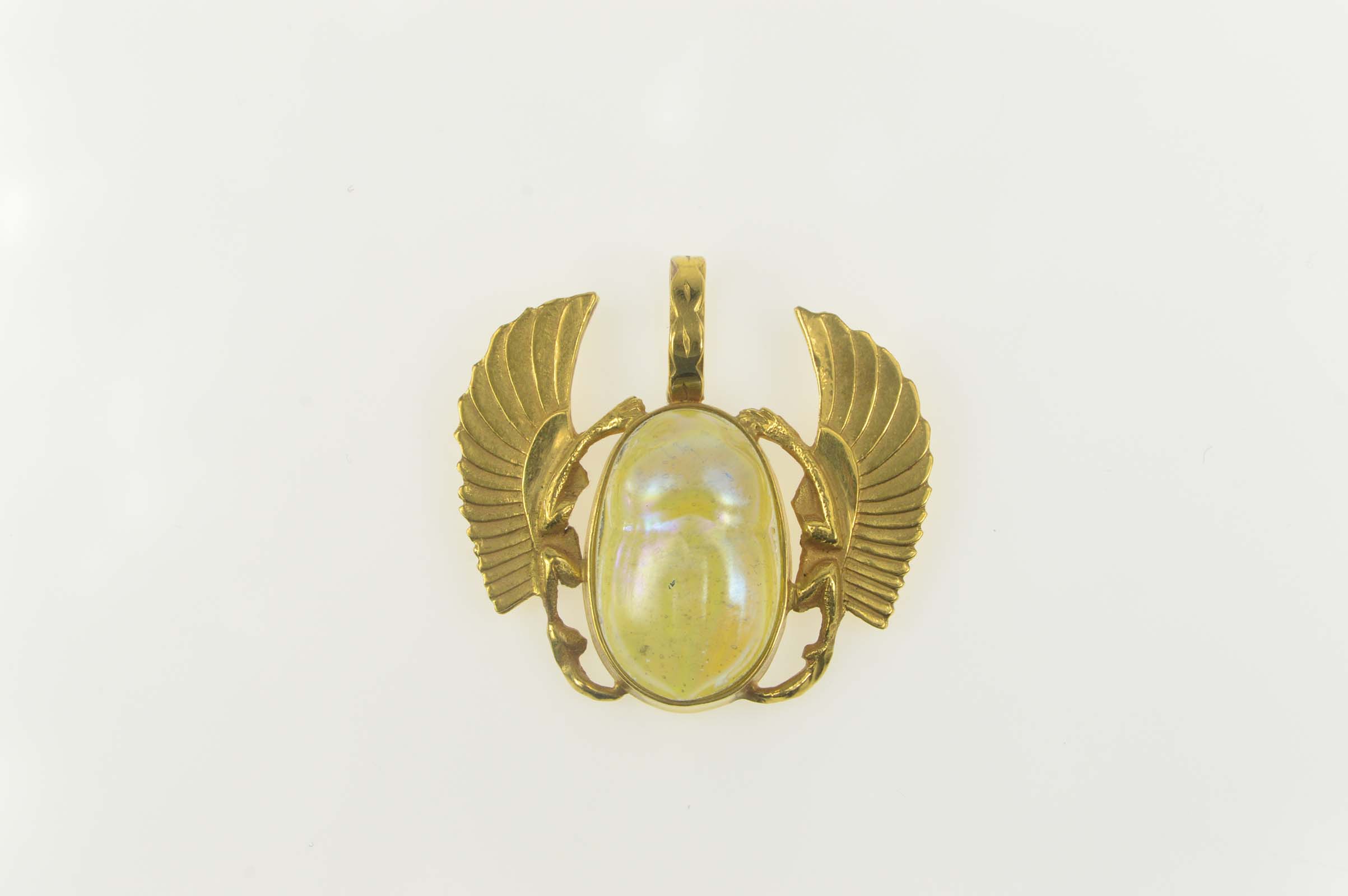 14K Iridescent Glass Scarab Egyptian Life Symbol Yellow Gold Pendant