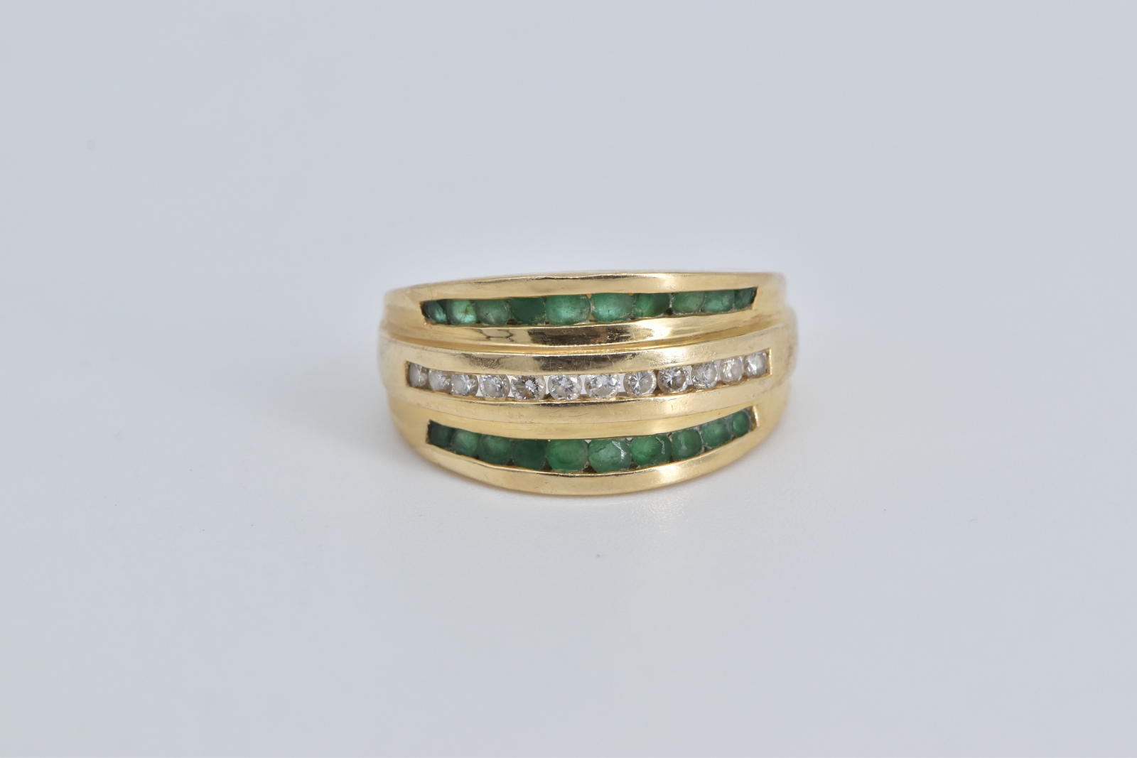 14K Natural Diamond Emerald Striped Contour Yellow Gold Ring, Size 6.75