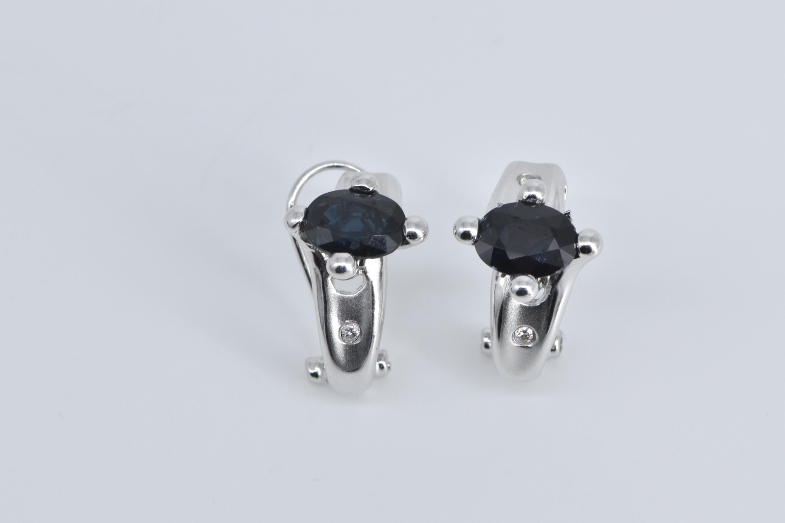 14K Natural Sapphire Natural Diamond French Clip White Gold Earring