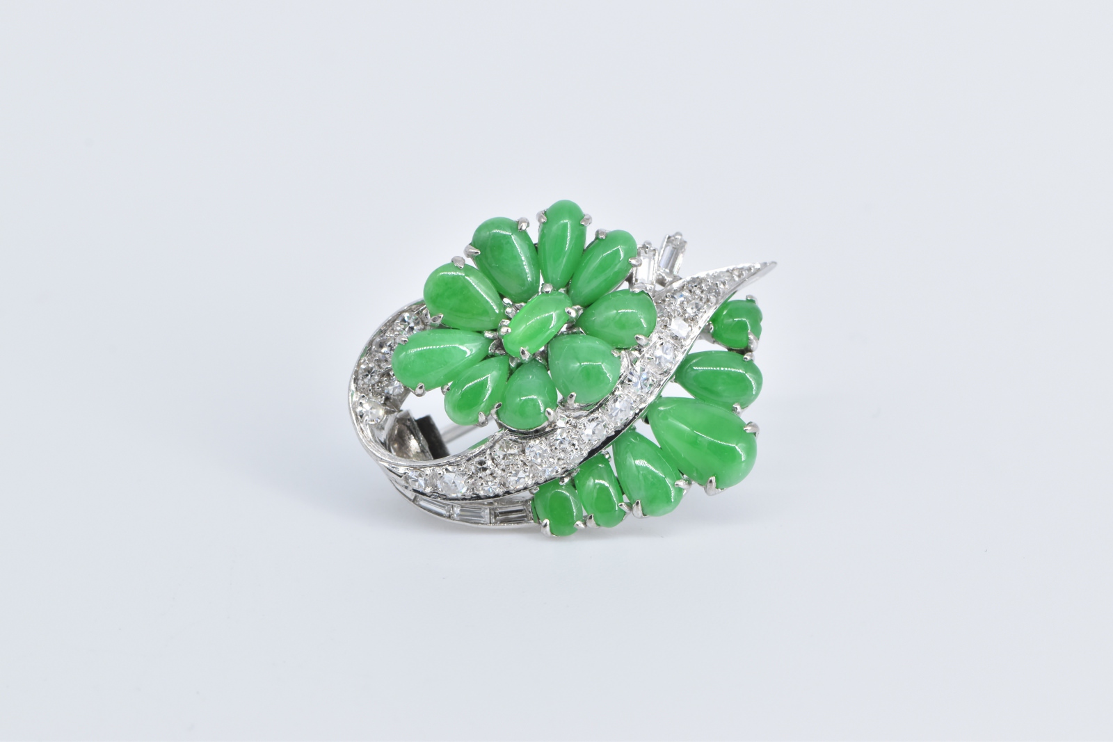 14K Ornate Jade Natural Diamond Flower Statement White Gold Pin/Brooch