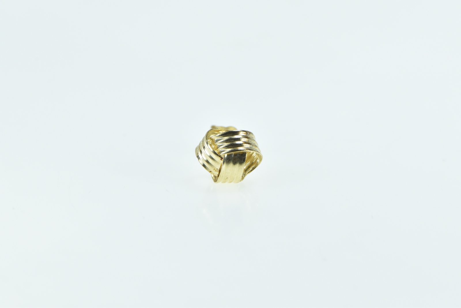 14K Ornate Vintage Loop Ribbon Knot Single Stud Yellow Gold Earring