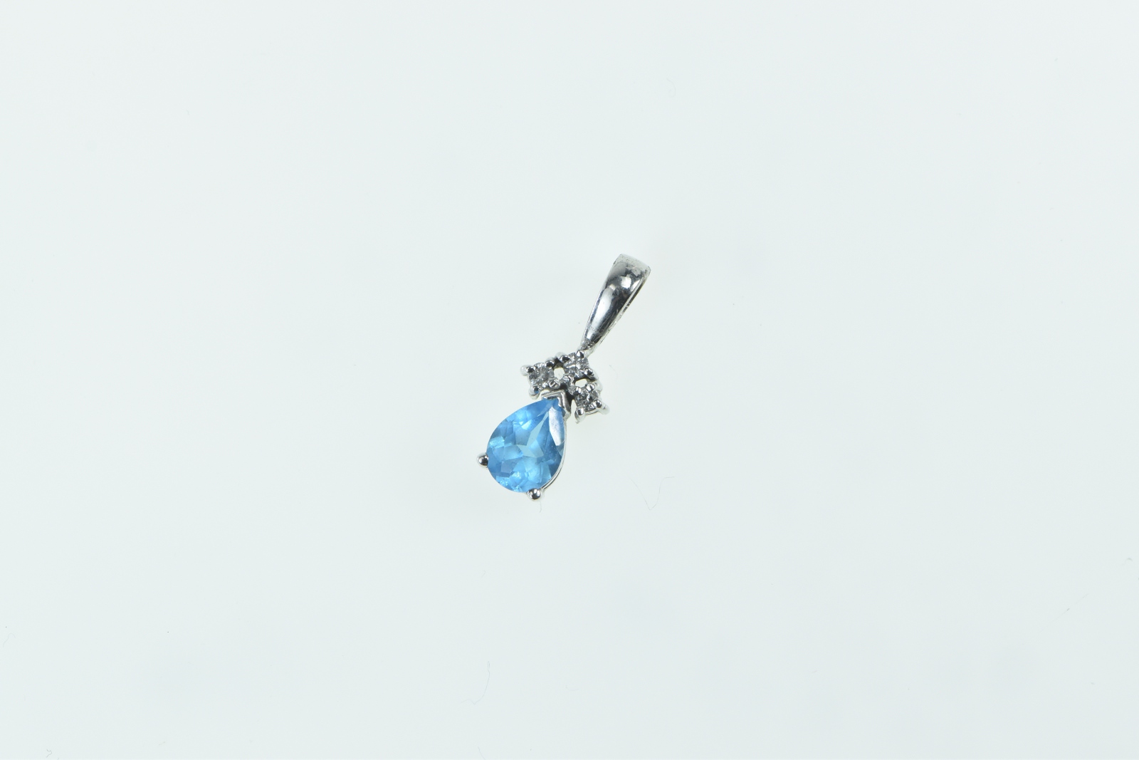 14K Pear Blue Topaz Diamond Vintage Classic White Gold Pendant