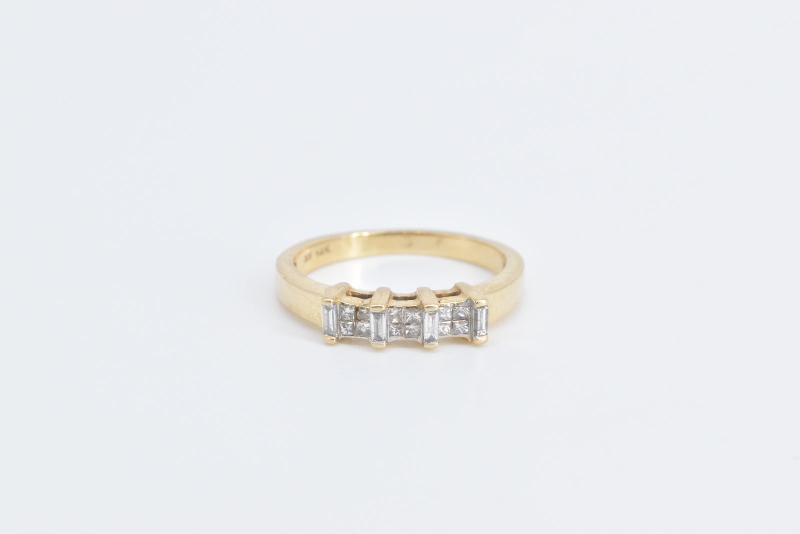 14K Princess Baguette Diamond Wedding Band Yellow Gold Ring, Size 5.5