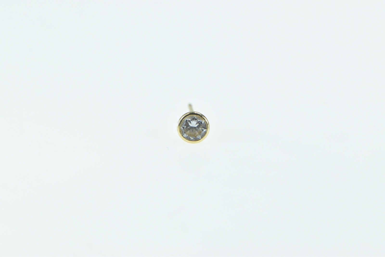 14K Round Bezel Vintage CZ Single Solitaire Stud Yellow Gold Earring