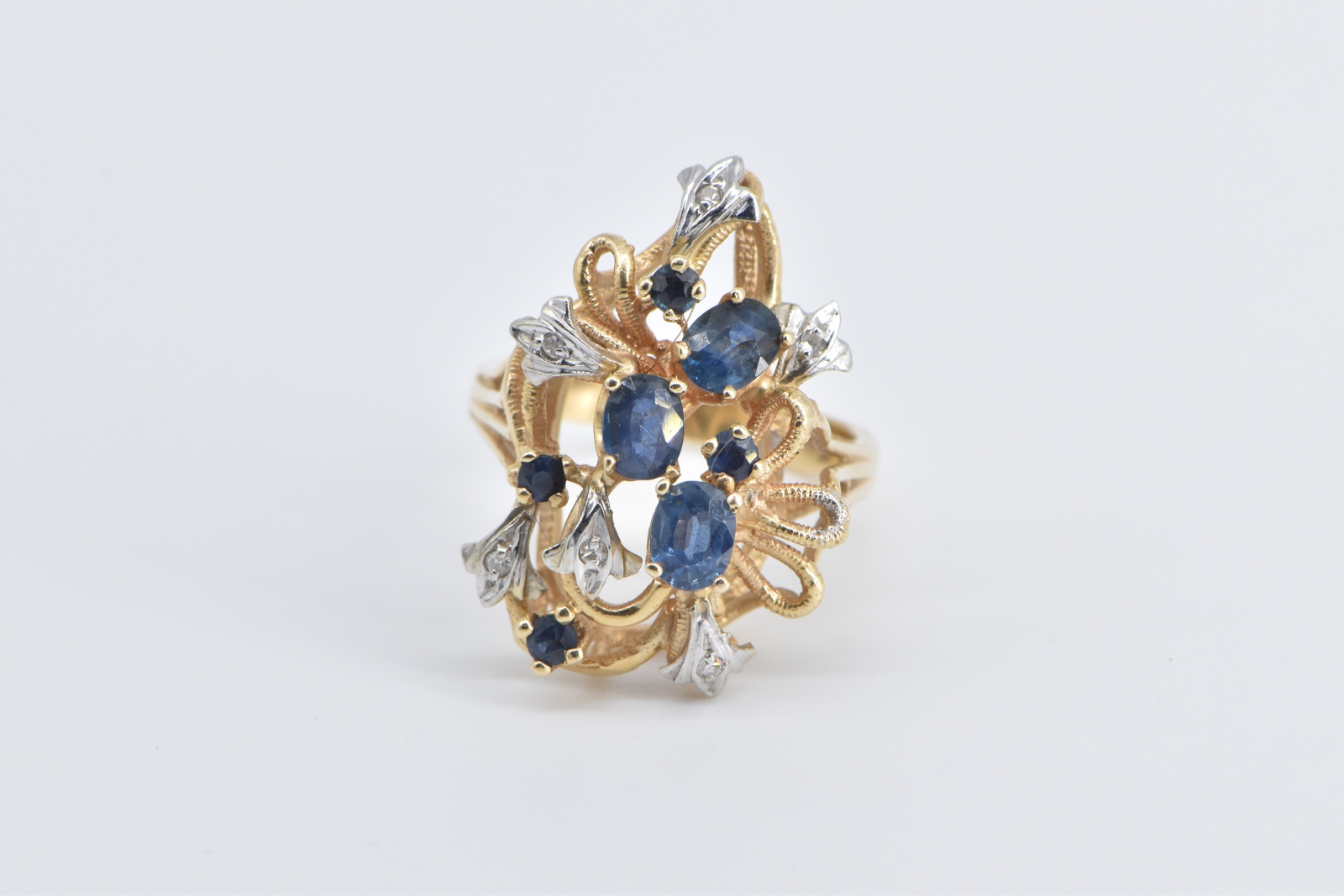 14K Sapphire Diamond Vintage Fashion Cluster Yellow Gold Ring, Size 7.5