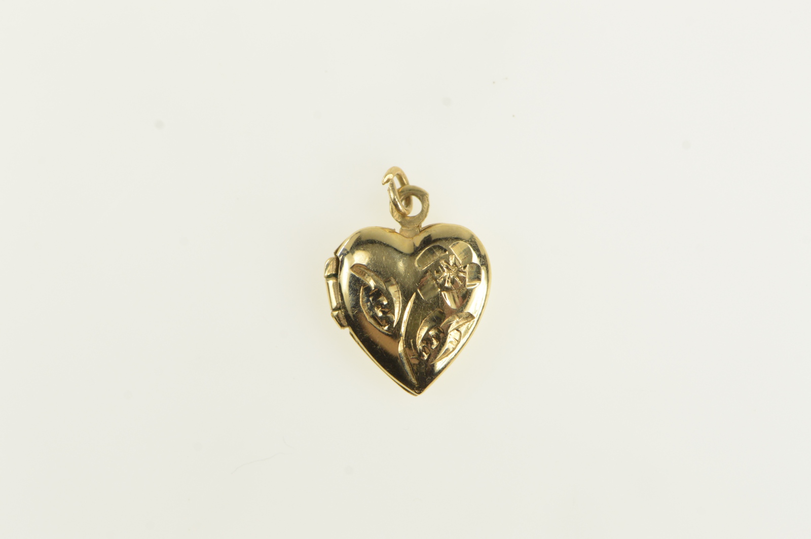 14K Scroll Heart Love Symbol Locket Yellow Gold Charm/Pendant ...