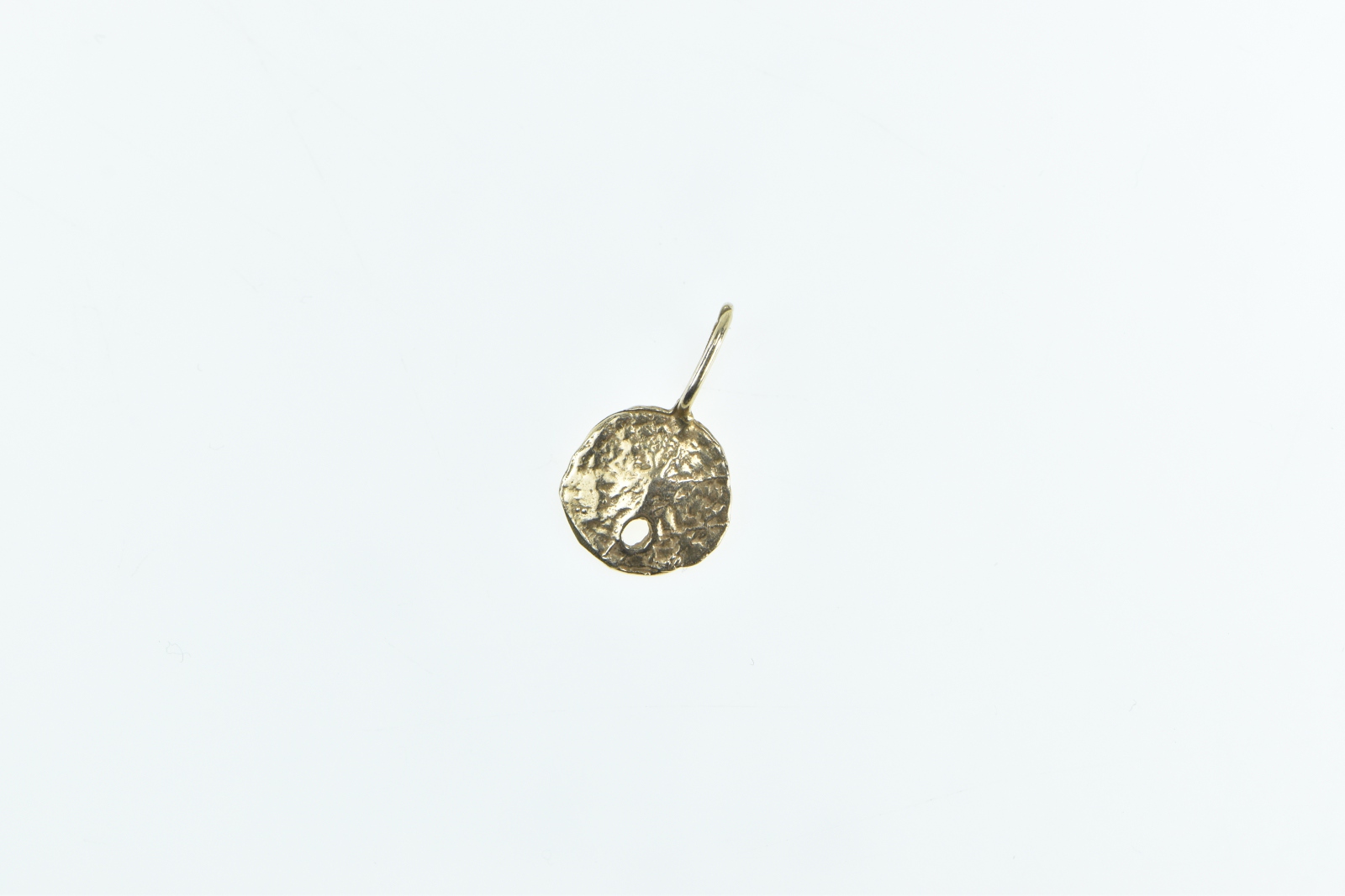 14K Sea Shell Sand Dollar Ocean Beach Motif Yellow Gold Charm/Pendant