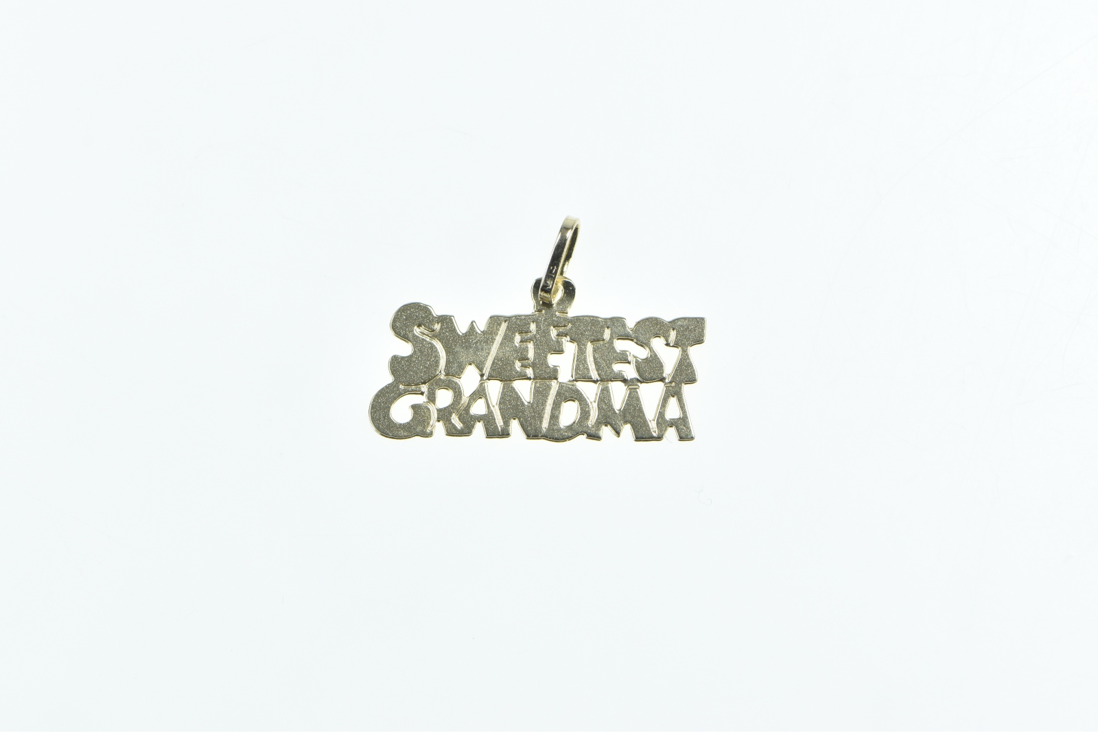 14K Sweetest Grandma Grandmother Mothers Day Yellow Gold Charm/Pendant