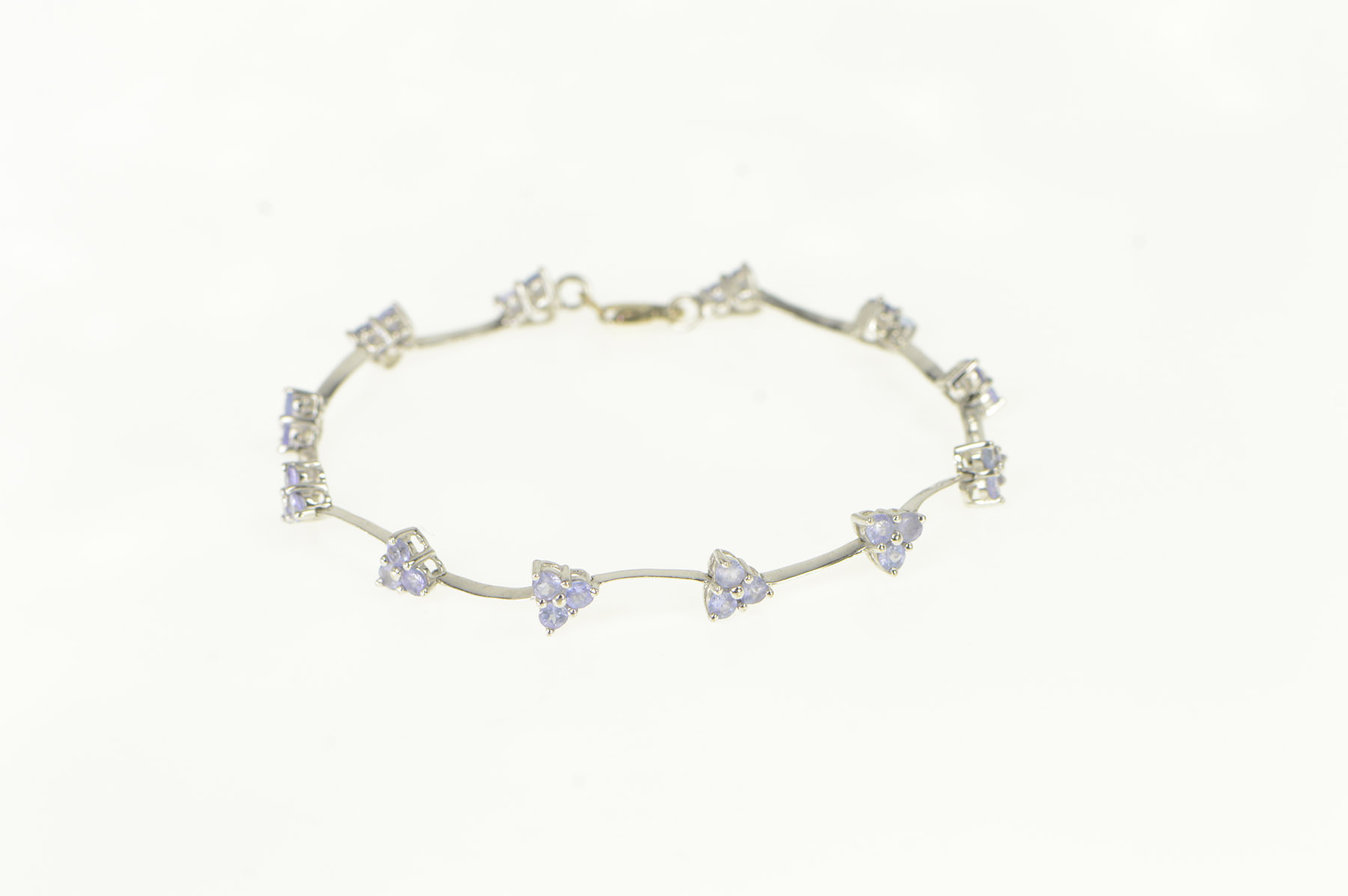 14K Tanzanite Cluster Triangle Wavy Link White Gold Bracelet 6.75"