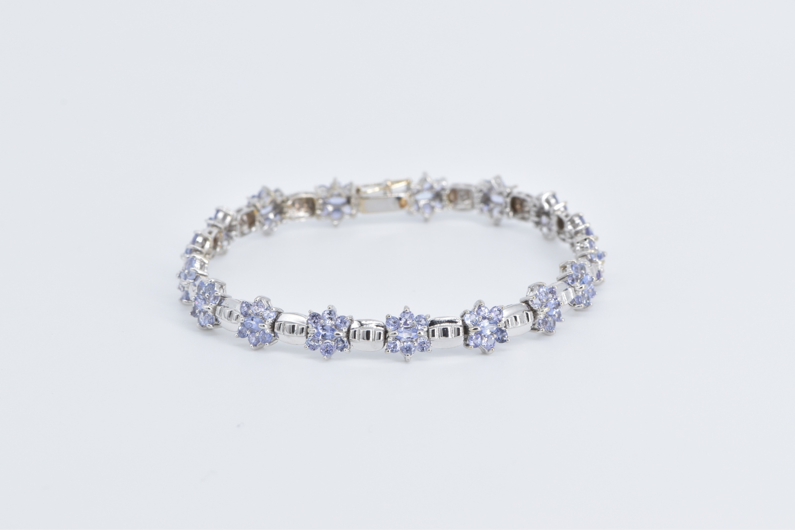 14K Tanzanite Flower Cluster Bar Link Fashion White Gold Bracelet 7.5"