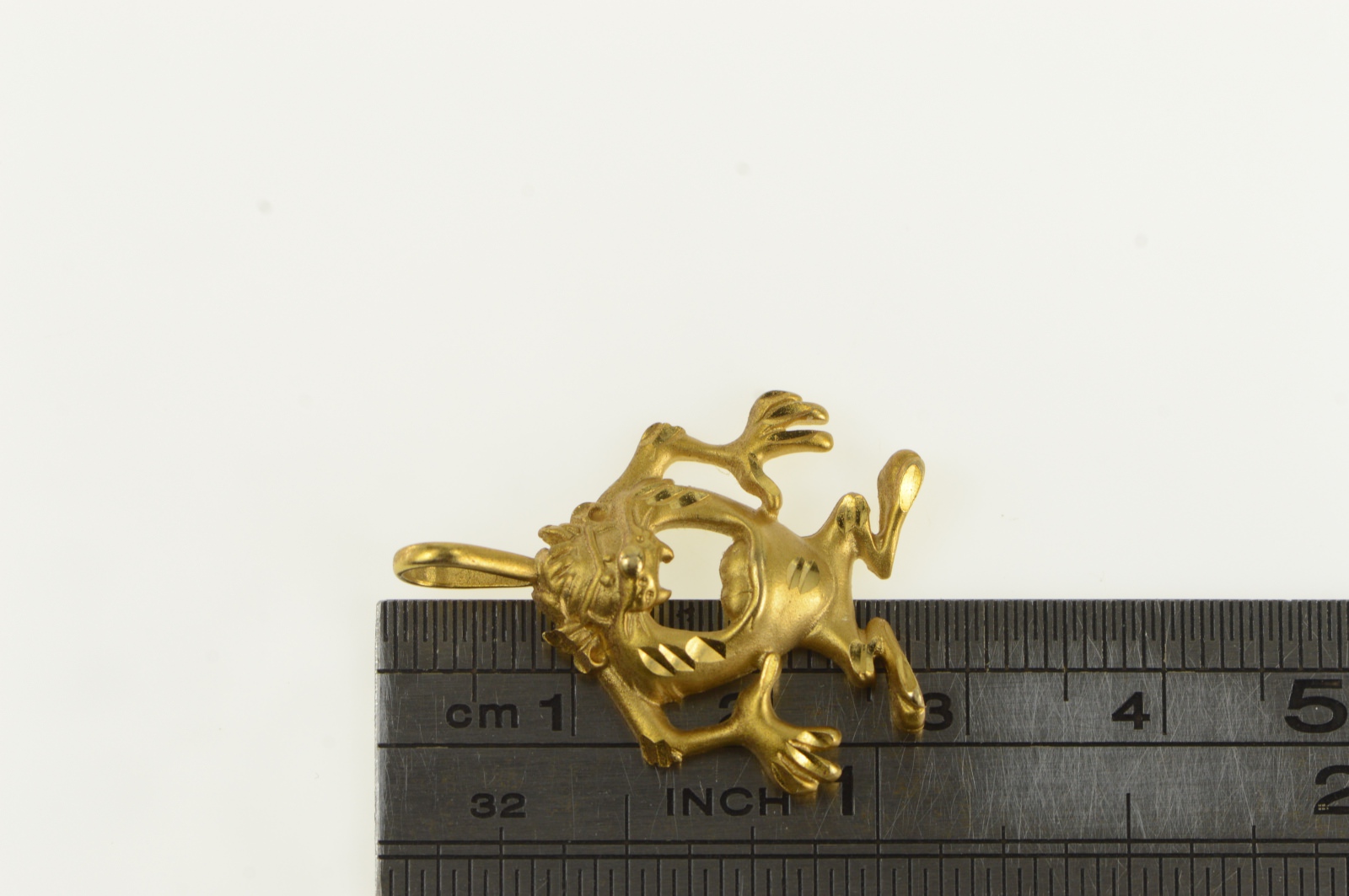 Taz Tazmanian Teufel Anhänger Charm. 14k Gelbgold