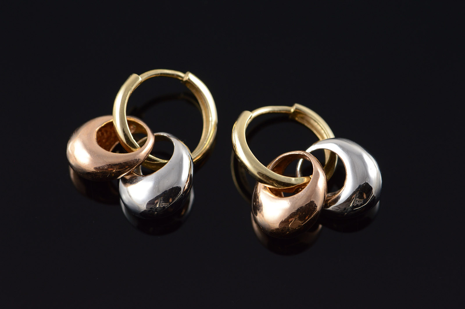 14k Tri Color Rose White Hollow Hoop Yellow Gold Earrings Property Image 1 Of 4 Free Shipping 14k Tri Color Rose White Hollow Hoop Yellow Gold Earrings