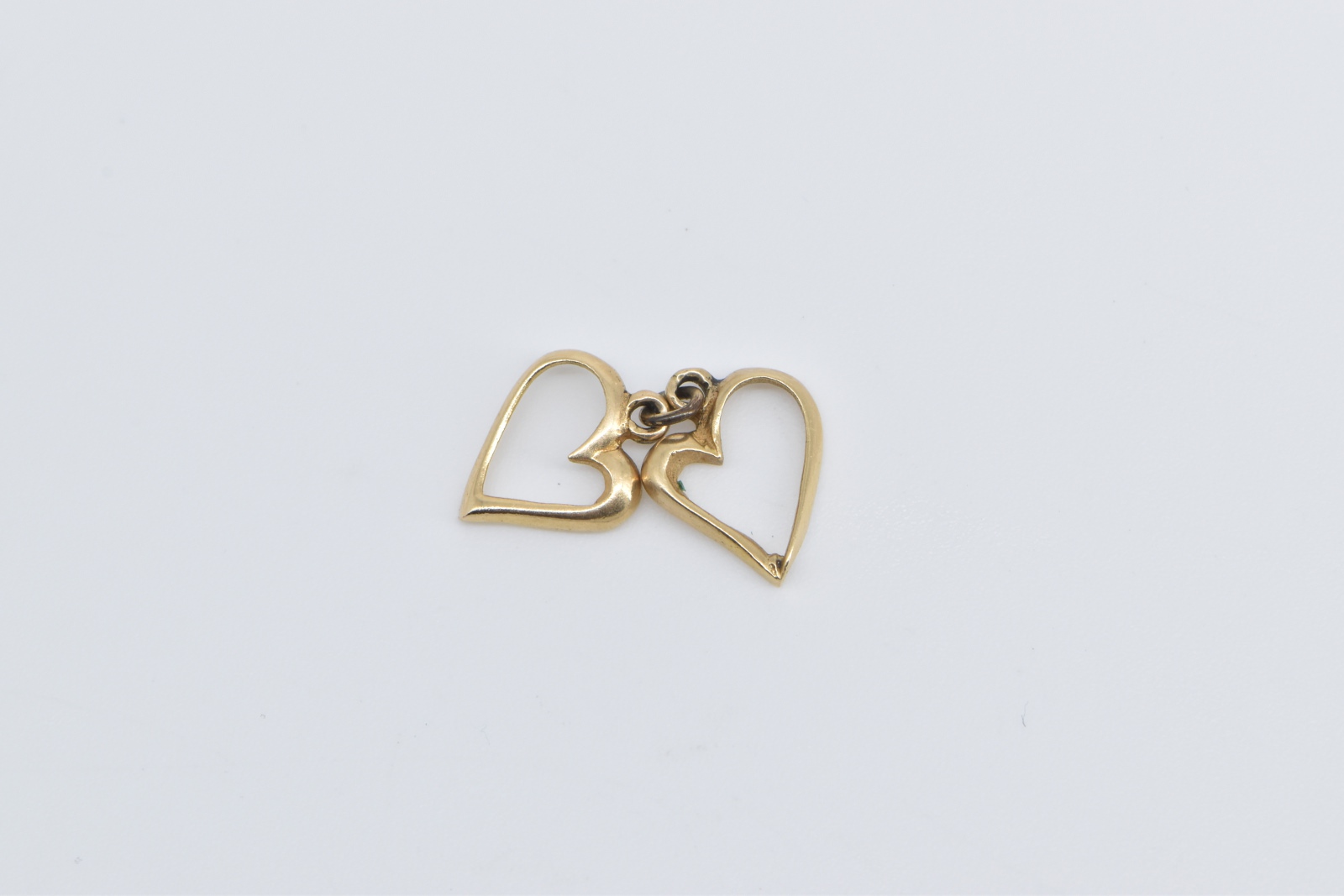 14K Two Hearts Eternal Love Symbol Romantic Yellow Gold Charm/Pendant