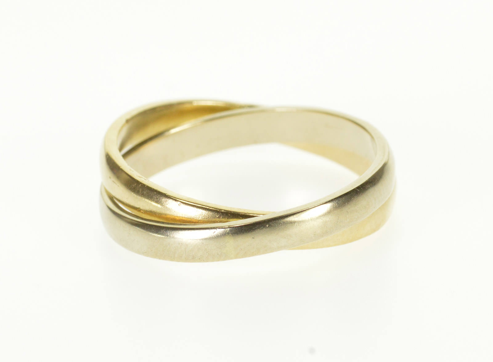 rolling wedding band