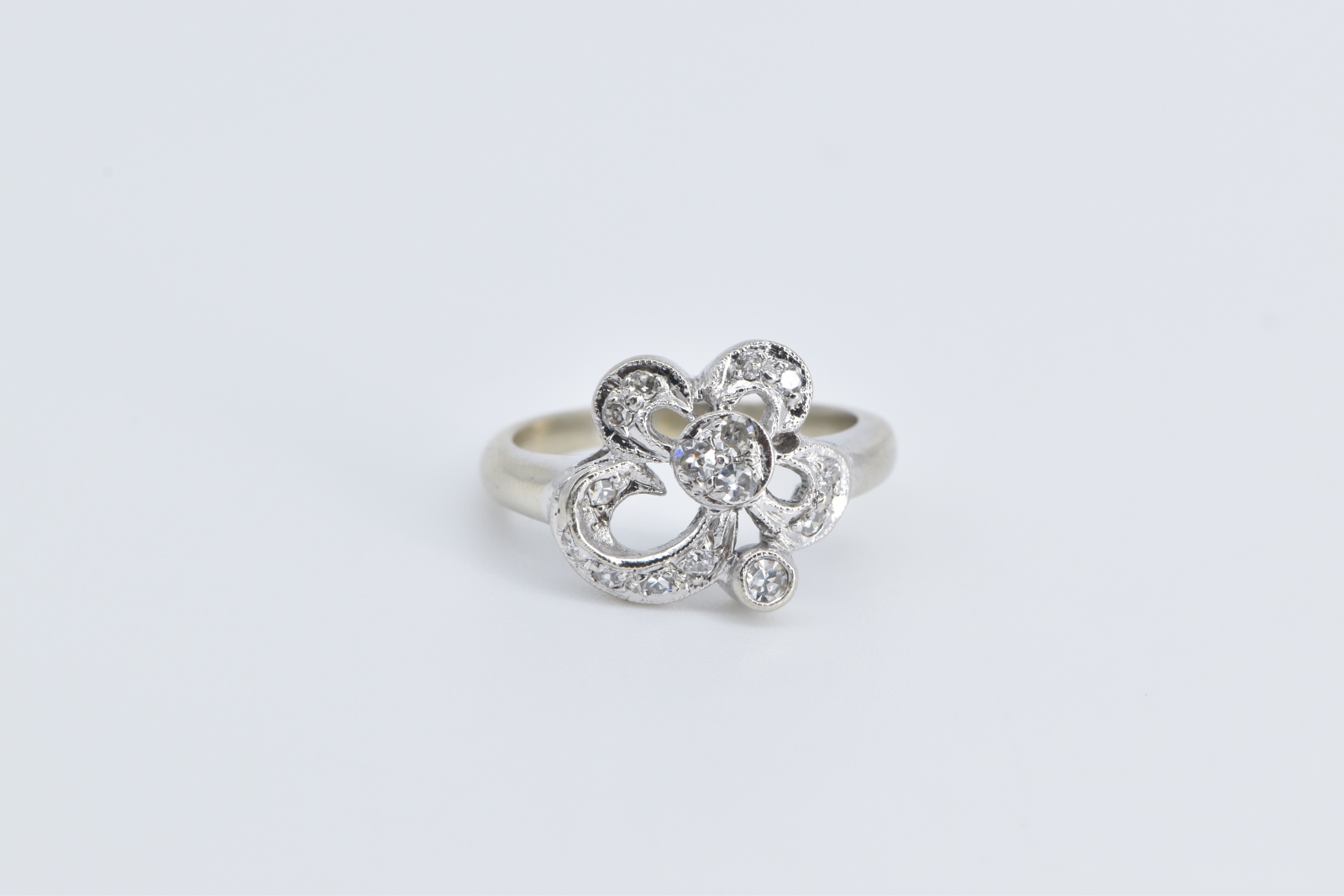 14K Vintage Diamond Bow Ribbon Flower White Gold Ring, Size 4.75