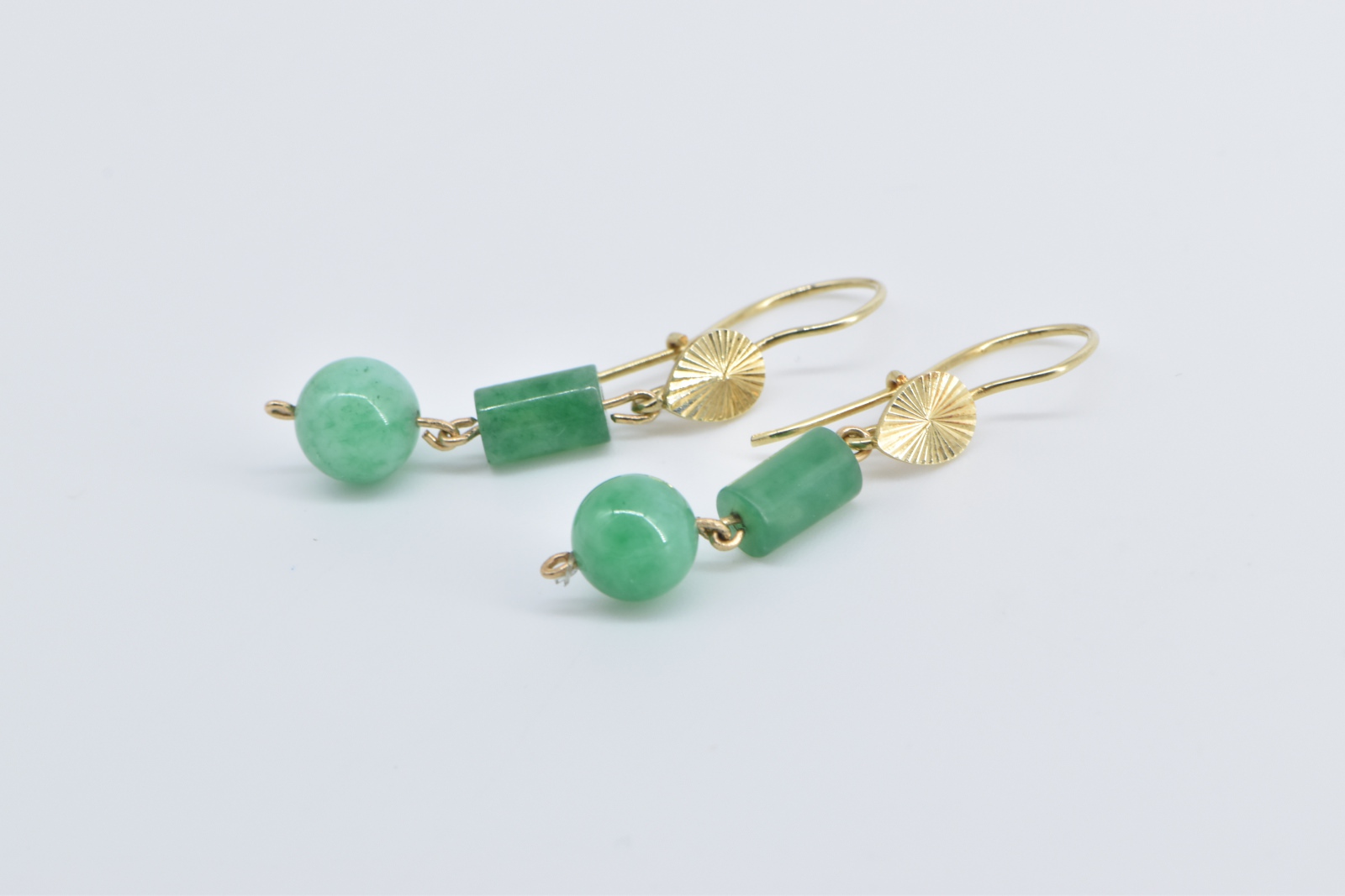 14K Vintage Jade Ball Pillar Dangle Fashion Yellow Gold Earrings