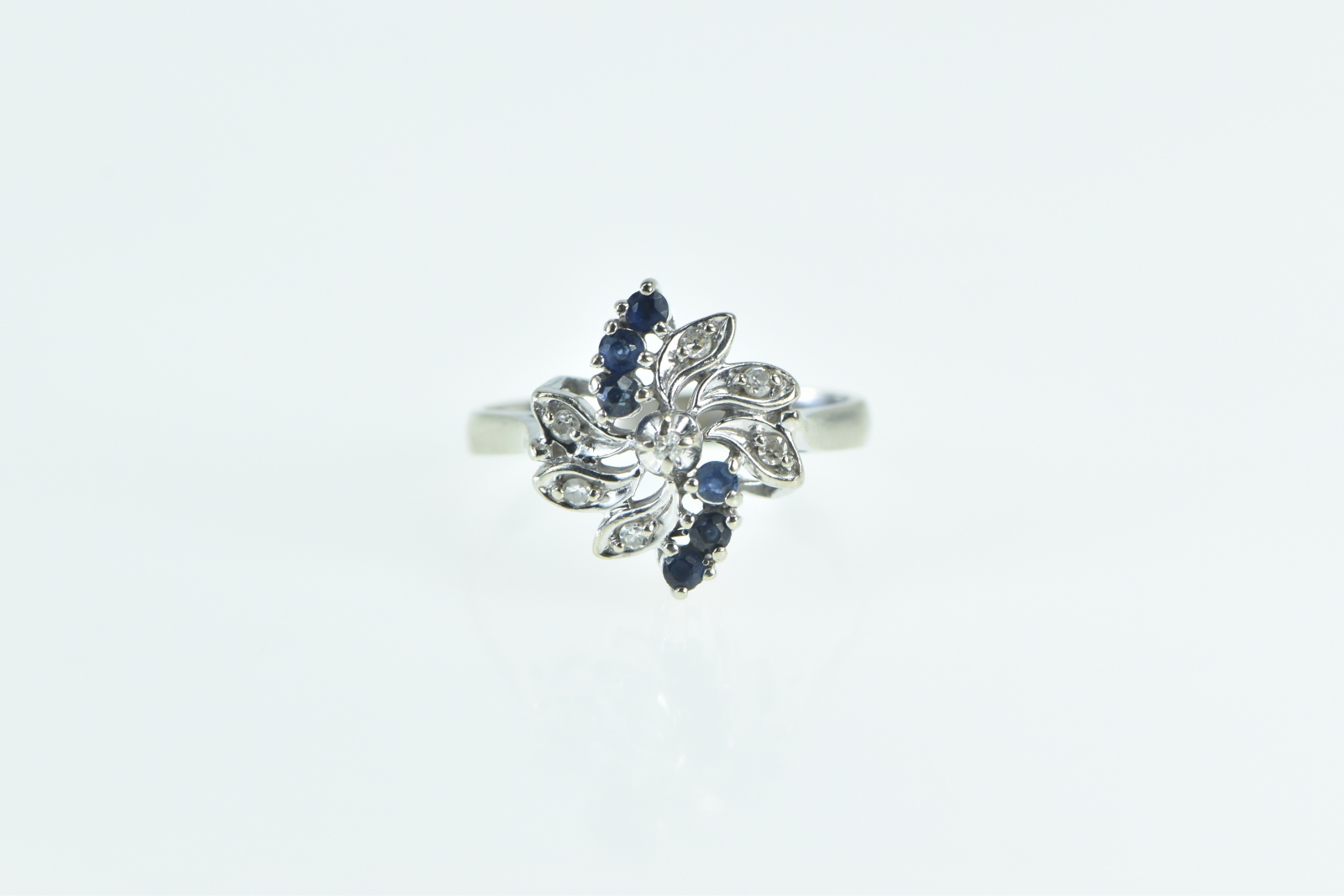 14K Vintage Sapphire Diamond Spiral Cluster White Gold Ring, Size 5.75