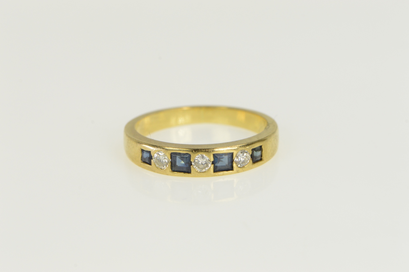 18K 0.63 Ctw Princess Sapphire Diamond Wedding Yellow Gold Ring, Size 5.75