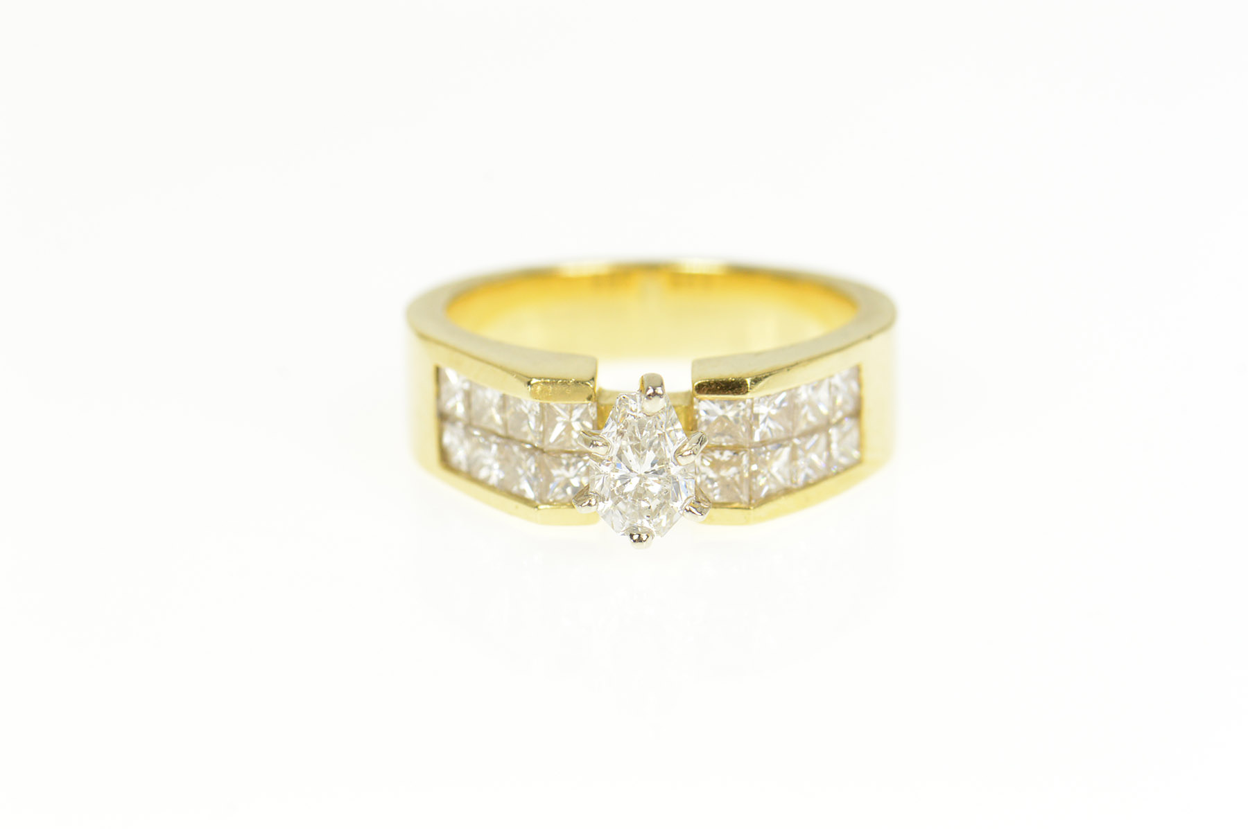 18K 0.86 Ctw Coffin Diamond Princess Engagement Yellow Gold Ring, Size 6.5