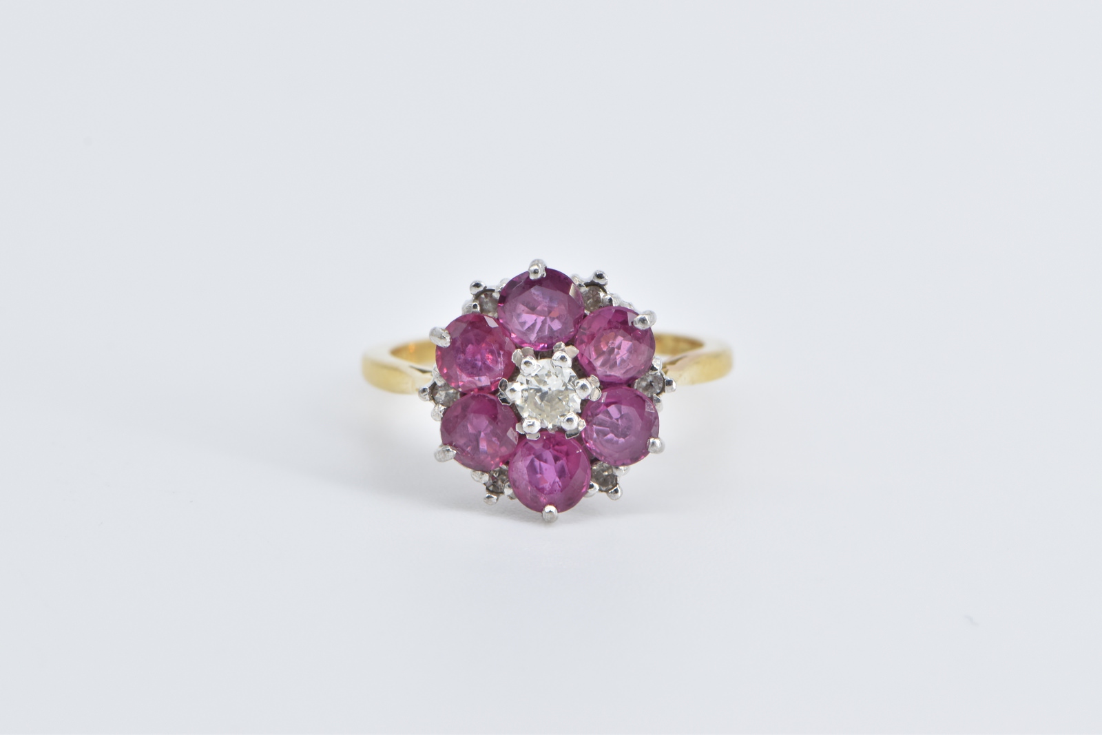 18K 1.70 Ctw Natural Ruby Diamond Flower Cluster Yellow Gold Ring, Size 6.5