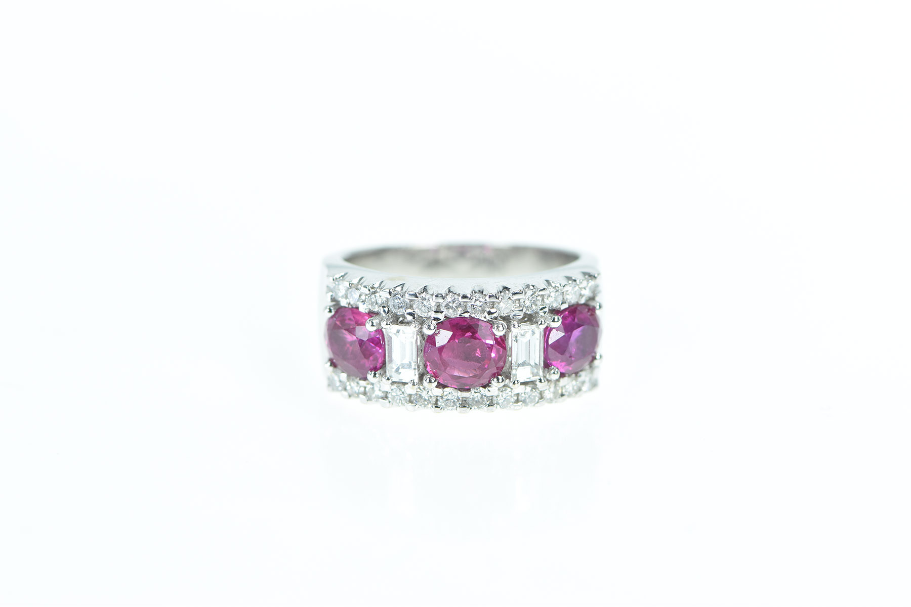 18K 1.93 Ctw Pink Sapphire Diamond Band White Gold Ring, Size 6.5