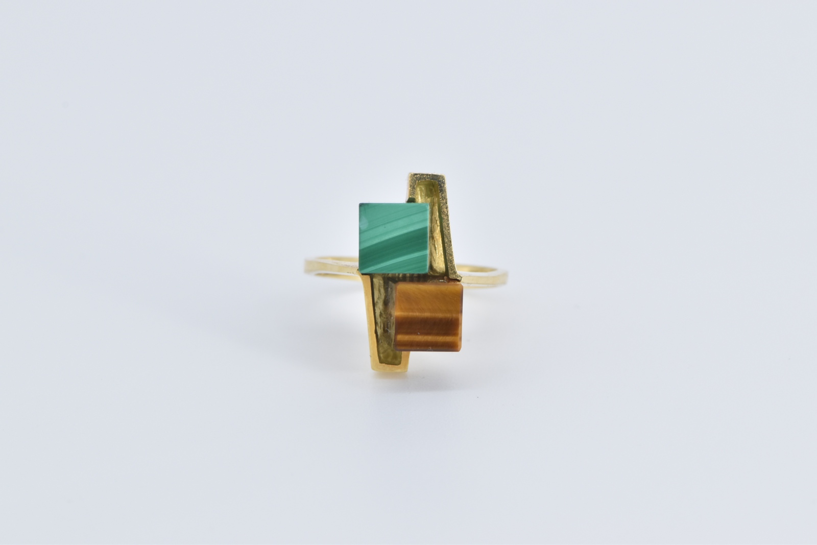 18K 1960's Malachite Tiger's Eye Cube Geometric Yellow Gold Ring, Size 4.5