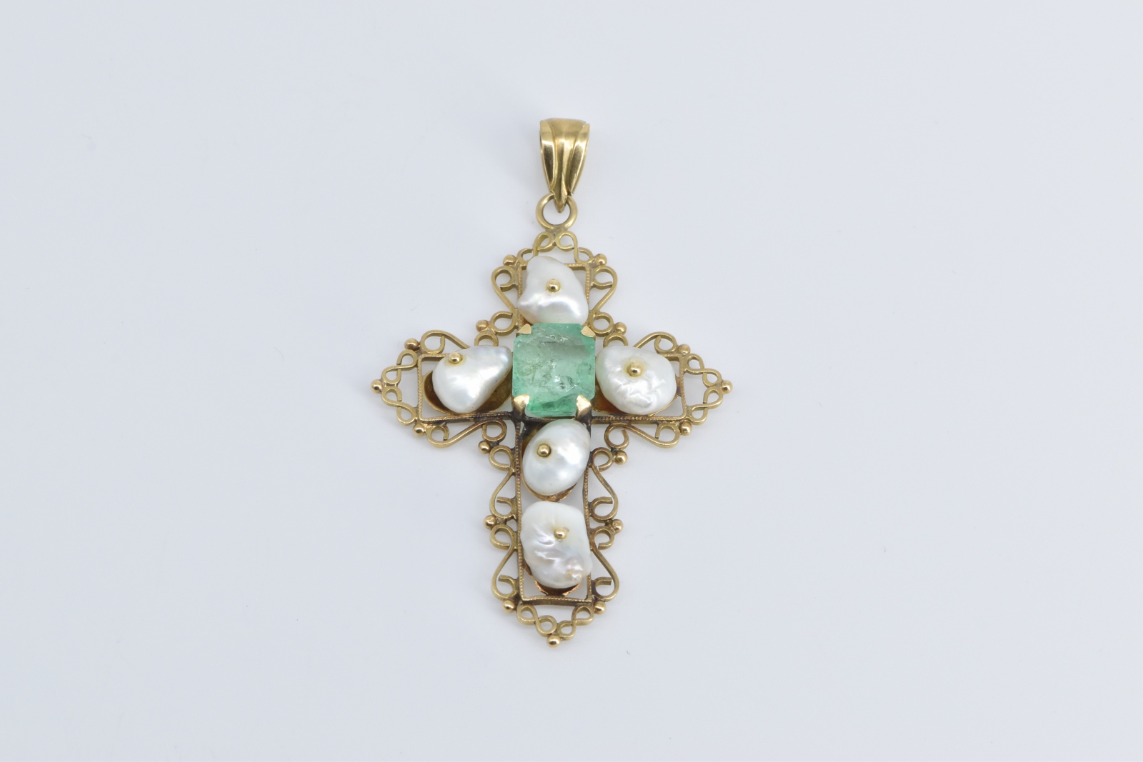 18K 3.47 Ct Natural Emerald Pearl Victorian Cross Yellow Gold Pendant