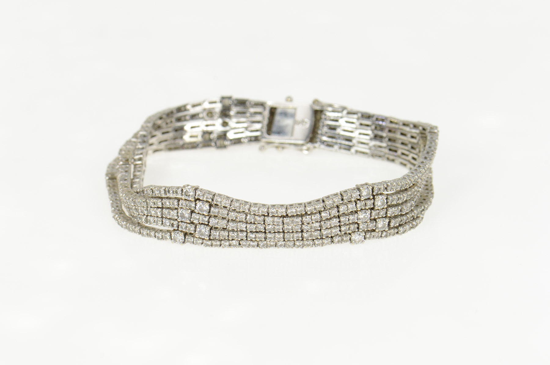 18K 9.10 Ctw Layered Diamond Five Tiered Tennis White Gold Bracelet 7.25"