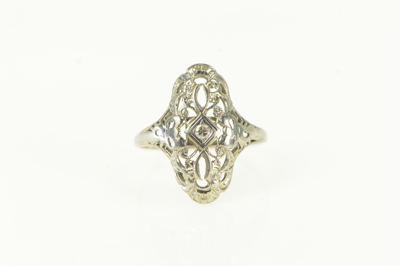 18K Art Deco Filigree Diamond Ornate Engagement White Gold Ring, Size 7.5