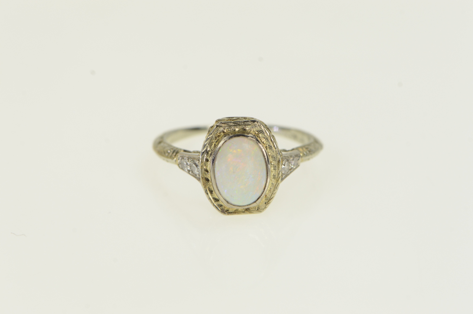 18K Art Deco Filigree Opal Diamond Ornate White Gold Ring, Size 6.25